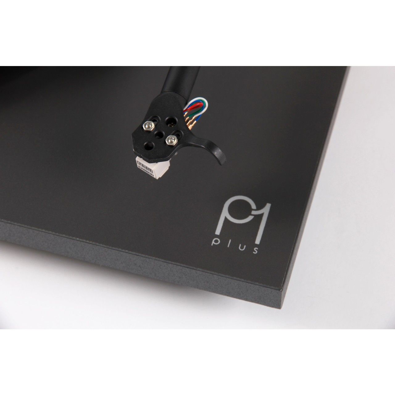Rega Planar 1 Plus + Cabeça Rega Carbon
