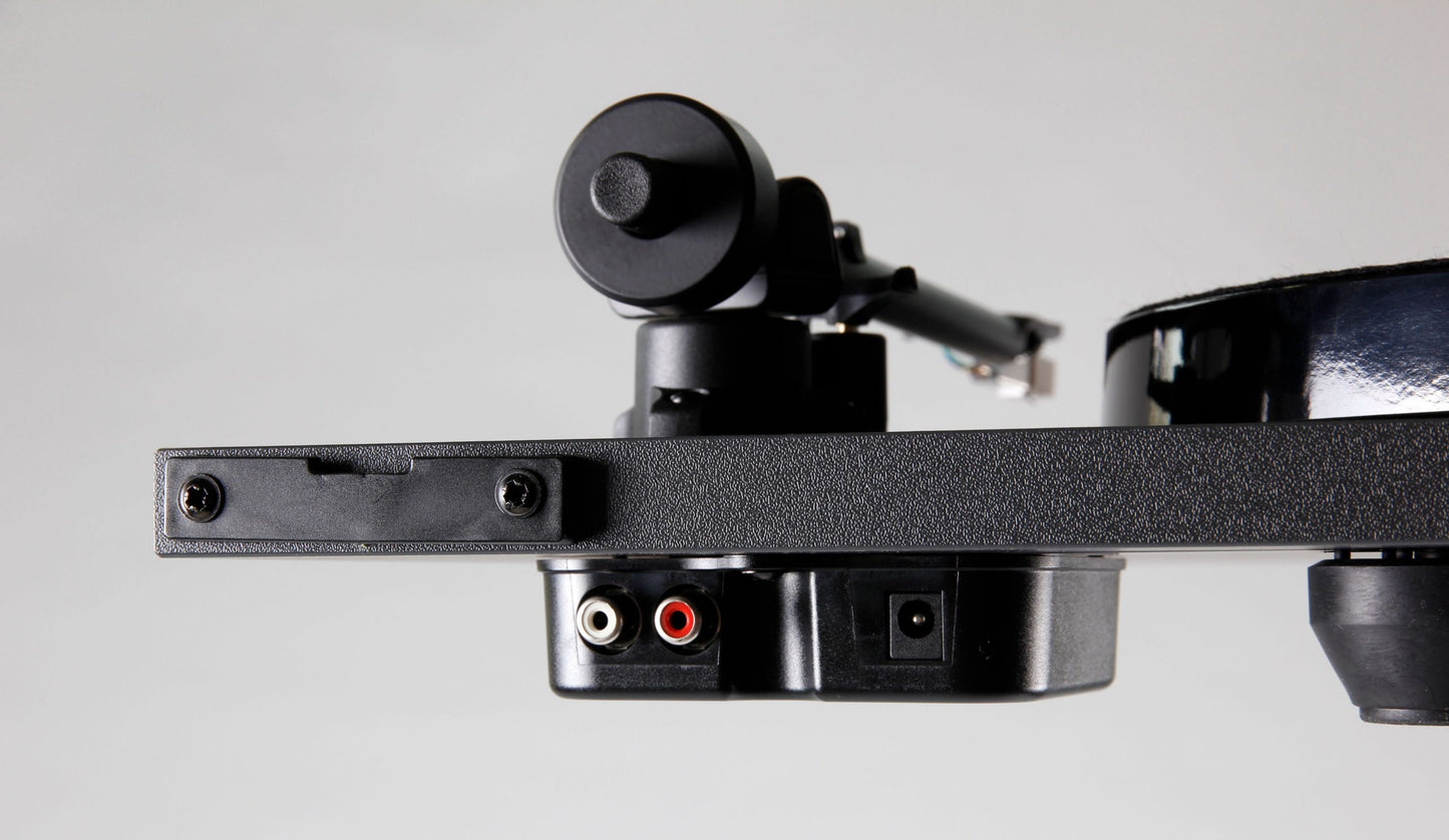 Rega Planar 1 Plus + Cabeça Rega Carbon