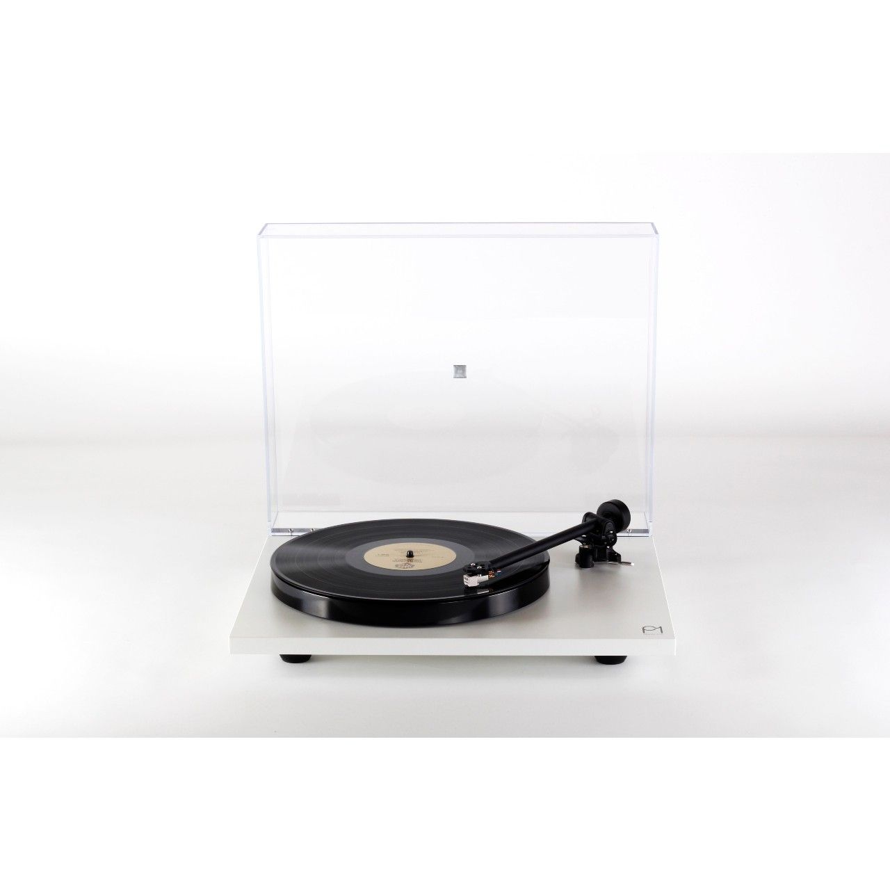 Rega Planar 1 turntable with Rega Carbon head (3 colours)