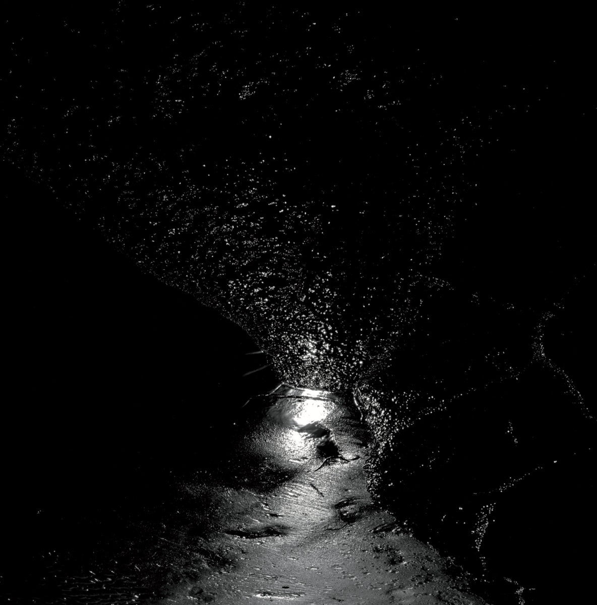 GIGI MASIN - IMPLODENDO IN UNA ACCECANTE OSCURITA (PT.1)